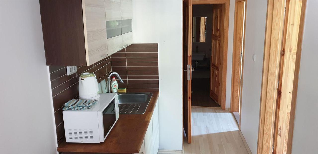 Penzion A Restaurace U Baby Subrovy Hotel Kokorin Exterior photo